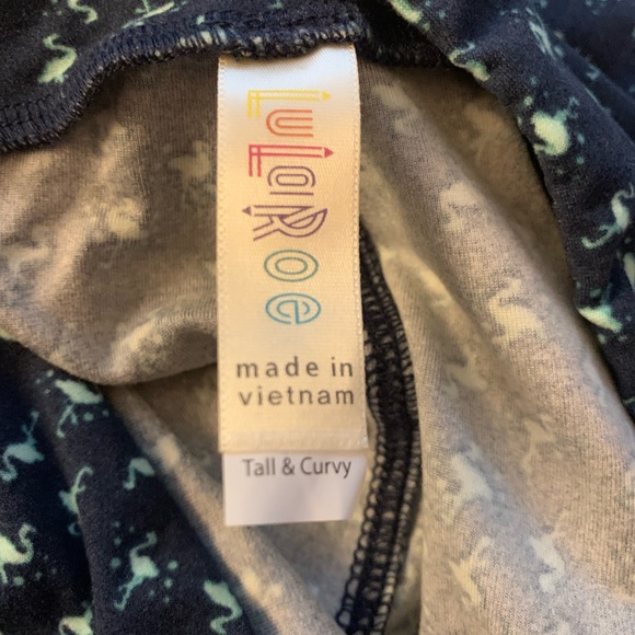 Blue flamingo LuLaRoe Leggings - Picture 3 of 4